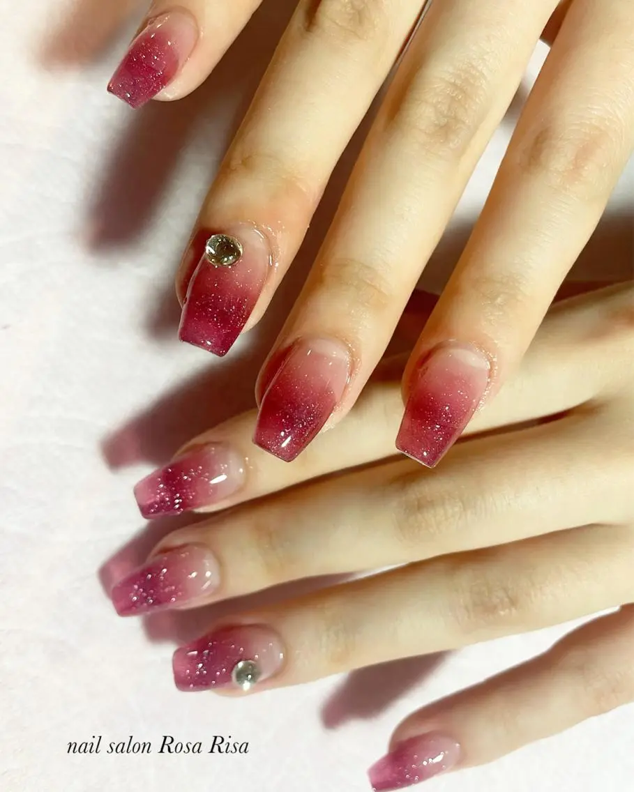 セミロング ネイル スカルプネイル ネイルスタジオ シェイクユアハンズのネイルデザイン