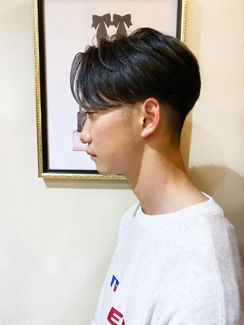 ショート メンズ ハンサムショート ショートヘア カット ヘッドスパ 三瓶 智広のヘアスタイル