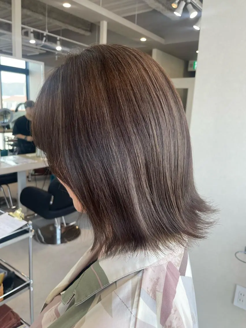 ショート カラー ベージュカラー オリーブベージュ AKI 🐉のヘアスタイル