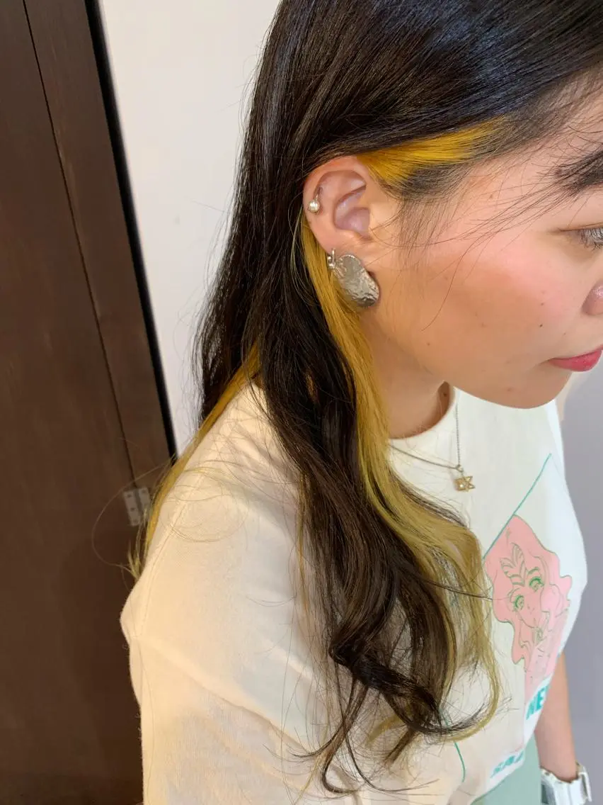 ロング カラー インナーカラー イエローカラー カット ヘアカラー トリートメント TOPstylist ✂️フセケイタ✂️のヘアスタイル