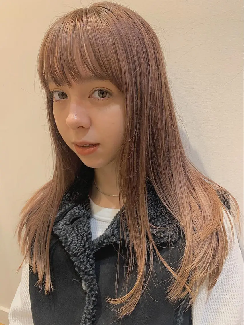 セミロング カラー 透明感カラー👑 井上美乃里のヘアスタイル