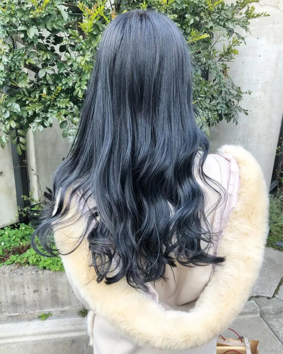 カラー ブリーチ カット ヘアカラー トリートメント 顔まわりレイヤー× 韓国ヘアオタベシンヤのヘアスタイル