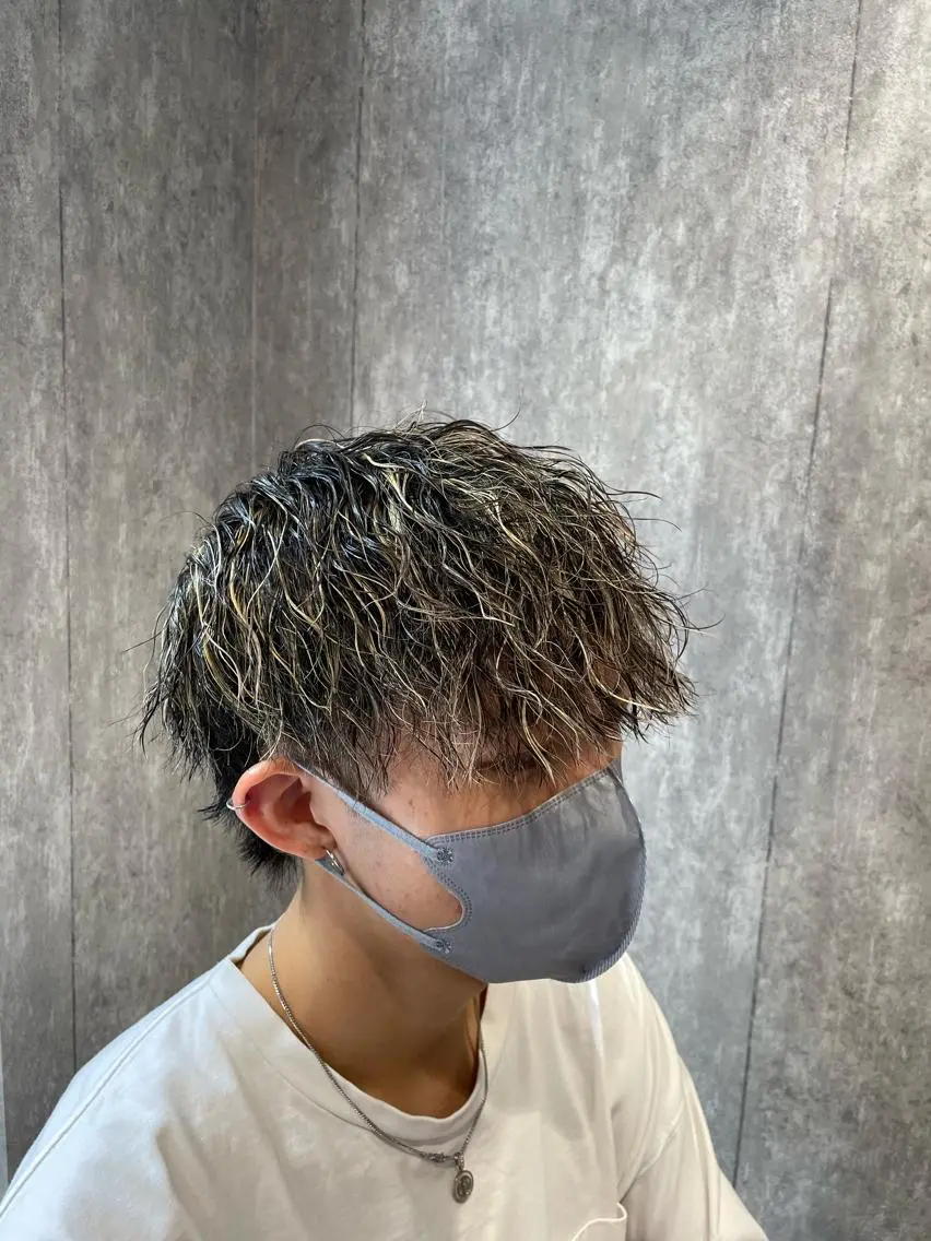 カラー パーマ メンズ カット ヘアカラー パーマ ヘアセット ✨メンズ特化✨鈴木 遼太のヘアスタイル