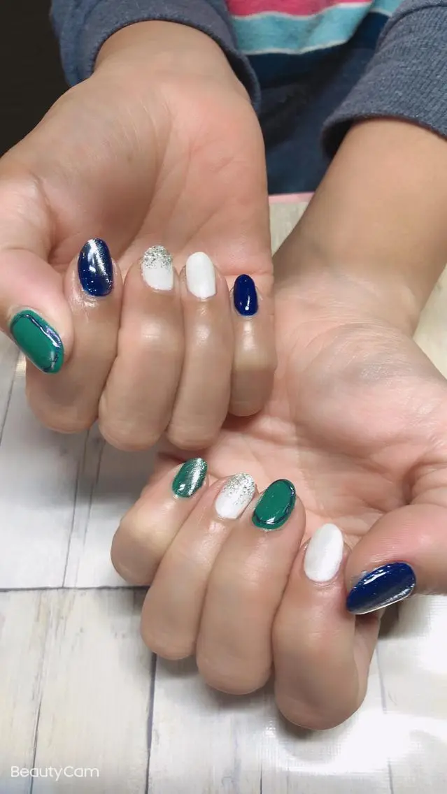 ネイル ✨アン ミユ✨のネイルデザイン