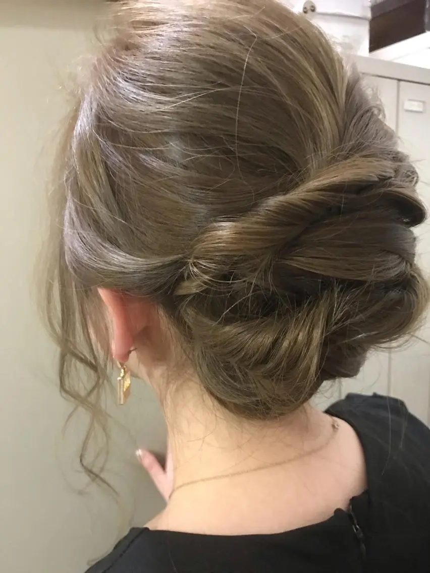 セミロング ヘアアレンジ ヘアセット newi赤羽 ✂️KEN✂️のヘアスタイル