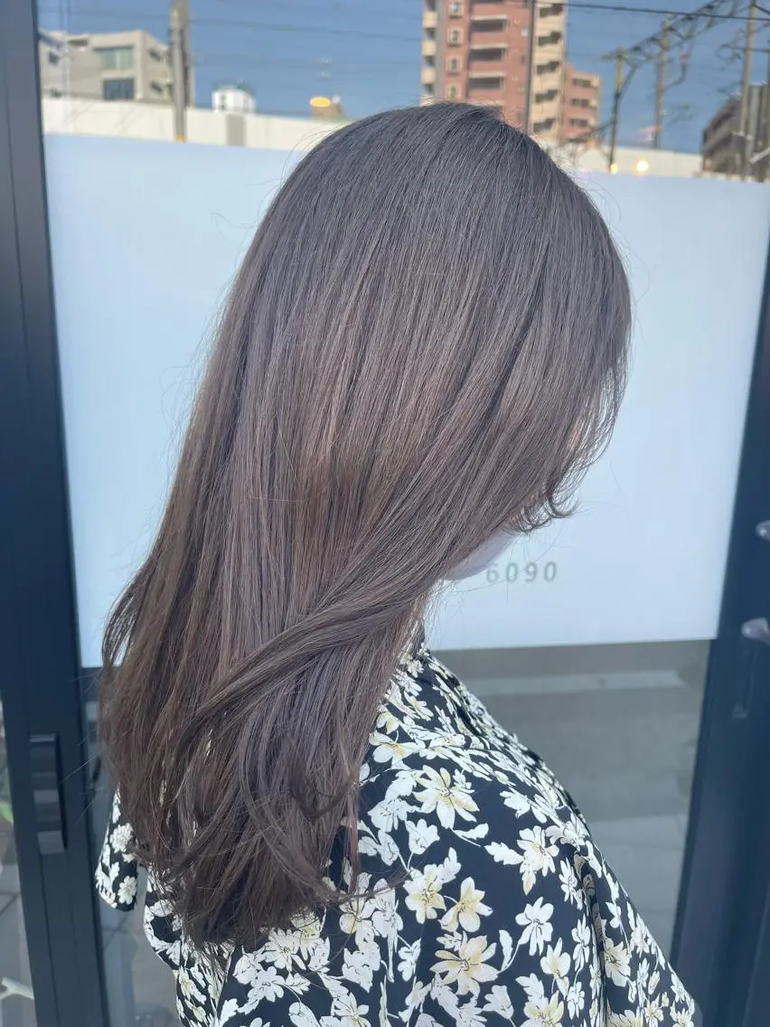 セミロング カラー グレージュ ピンクカラー ダブルカラー /まつ毛パーマ🎀のヘアスタイル