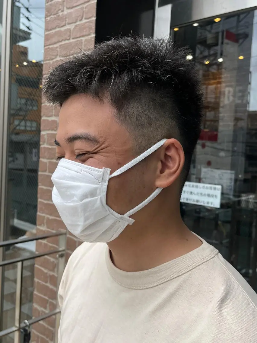 ショート カラー パーマ ヘアアレンジ メンズ キッズ ネイル マツエク・マツパ アイブロウ メンズブリーチ メンズハイライト メンズインナーカラー メンズ韓国風 ブリーチ 久木原 ゆりのヘアスタイル