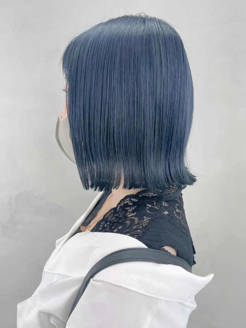 ミディアム カラー ヘアアレンジ パーマ ブルーカラー ボブ ITbyALBUM 浦和店のヘアスタイル