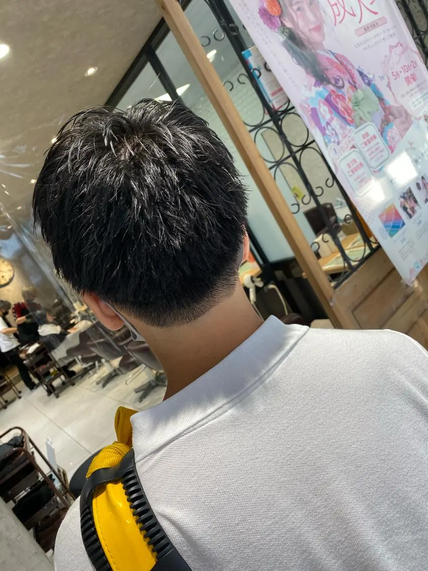 メンズ 刈り上げ アイリスト 蓑島伶奈の眉毛・アイブロウイメージ