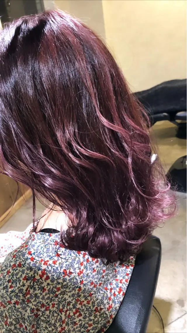 ミディアム カラー ピンクカラー バイオレットカラー 舘野 太嘉宏のヘアスタイル