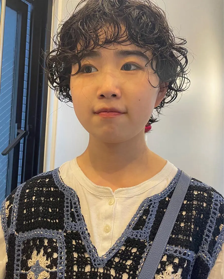 ショート パーマ やまさきえりこ ニュアンスパーマのヘアスタイル