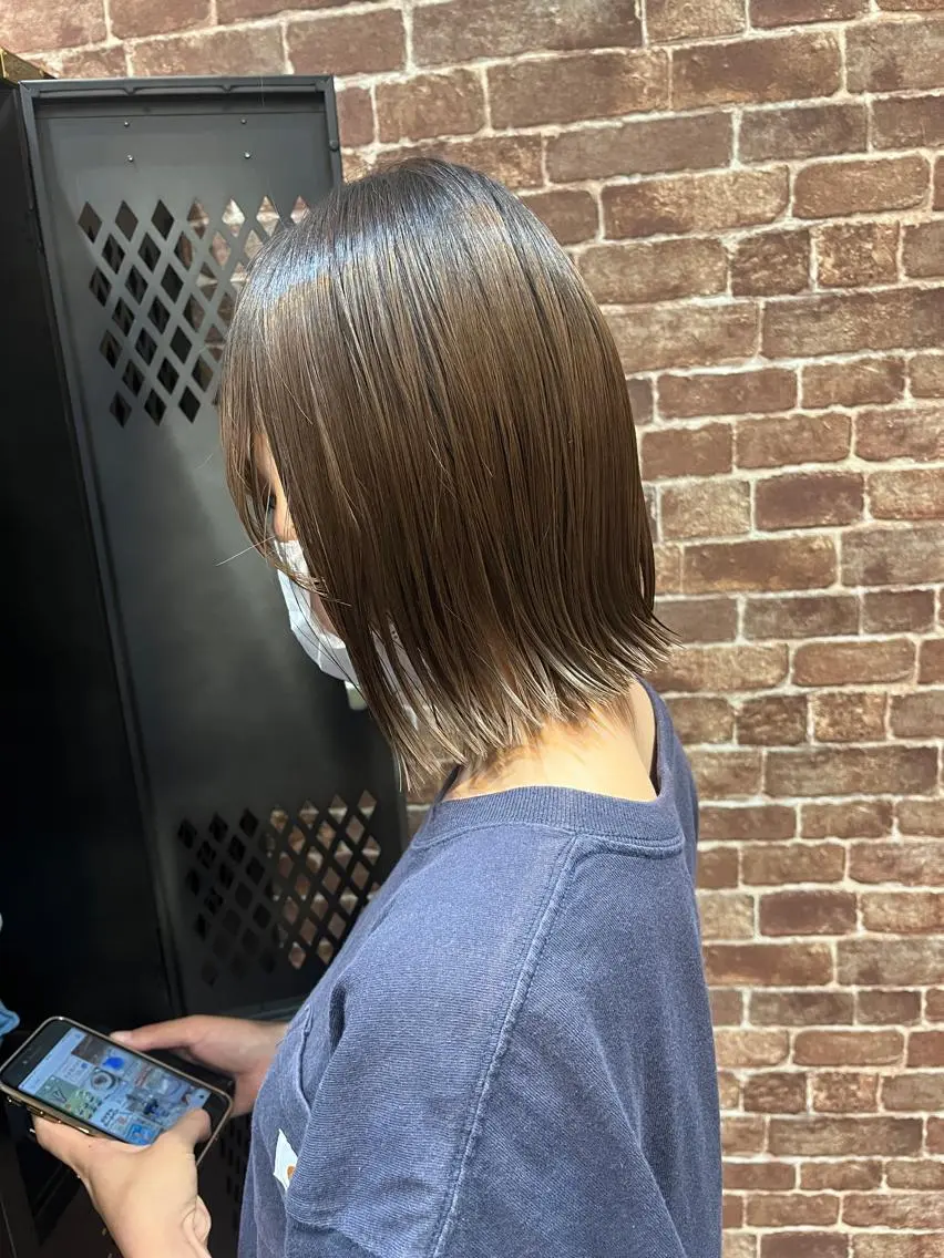 ショート カラー パーマ ヘアアレンジ メンズ キッズ ネイル マツエク・マツパ アイブロウ 切りっぱなしボブ ボブ 久木原 ゆりのヘアスタイル