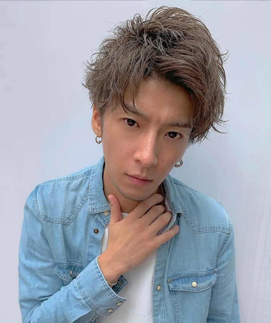 ショート カラー パーマ ヘアアレンジ メンズ アップバング 野木 良平のヘアスタイル
