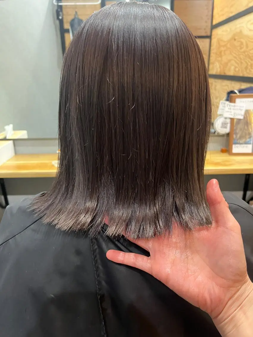 セミロング カラー パーマ ヘアアレンジ メンズ キッズ ネイル マツエク・マツパ アイブロウ メンズブリーチ メンズハイライト メンズインナーカラー メンズ韓国風 ブリーチ 久木原 ゆりのヘアスタイル
