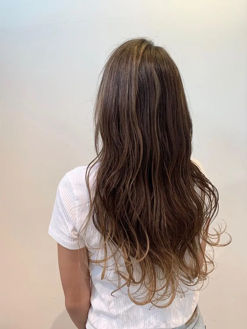 カラー カット ヘアカラー トリートメント ROUTE ルートのヘアスタイル