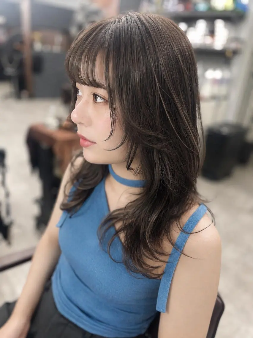 ロング ボブ くびれヘア 顔周りカット くびれレイヤー レイヤーカット 【公式】amble luxe池袋東口🩷のヘアスタイル