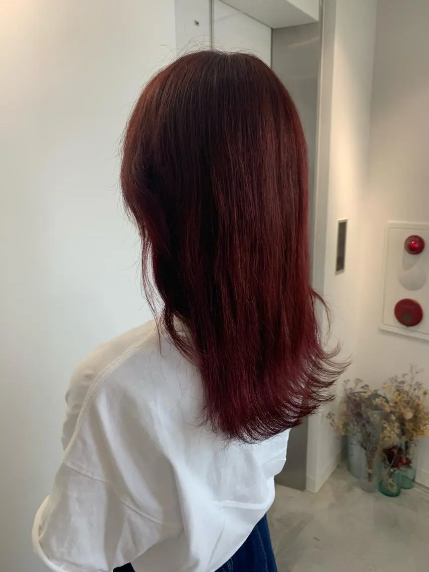 セミロング カラー ヘアカラー トリートメント 新宿♥ハッシュカット 暖色カラー♥Unaのヘアスタイル