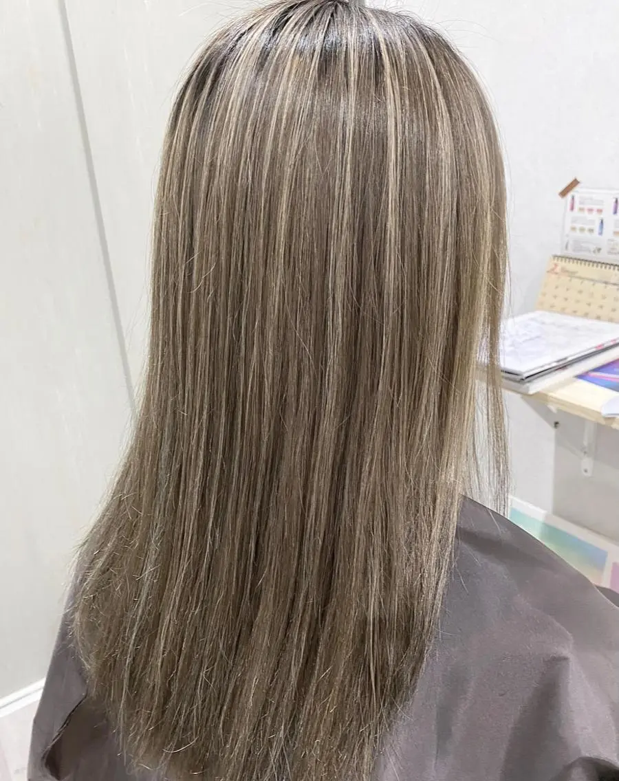 ロング ヘアカラー Designer EGGのマツエク・マツパデザイン
