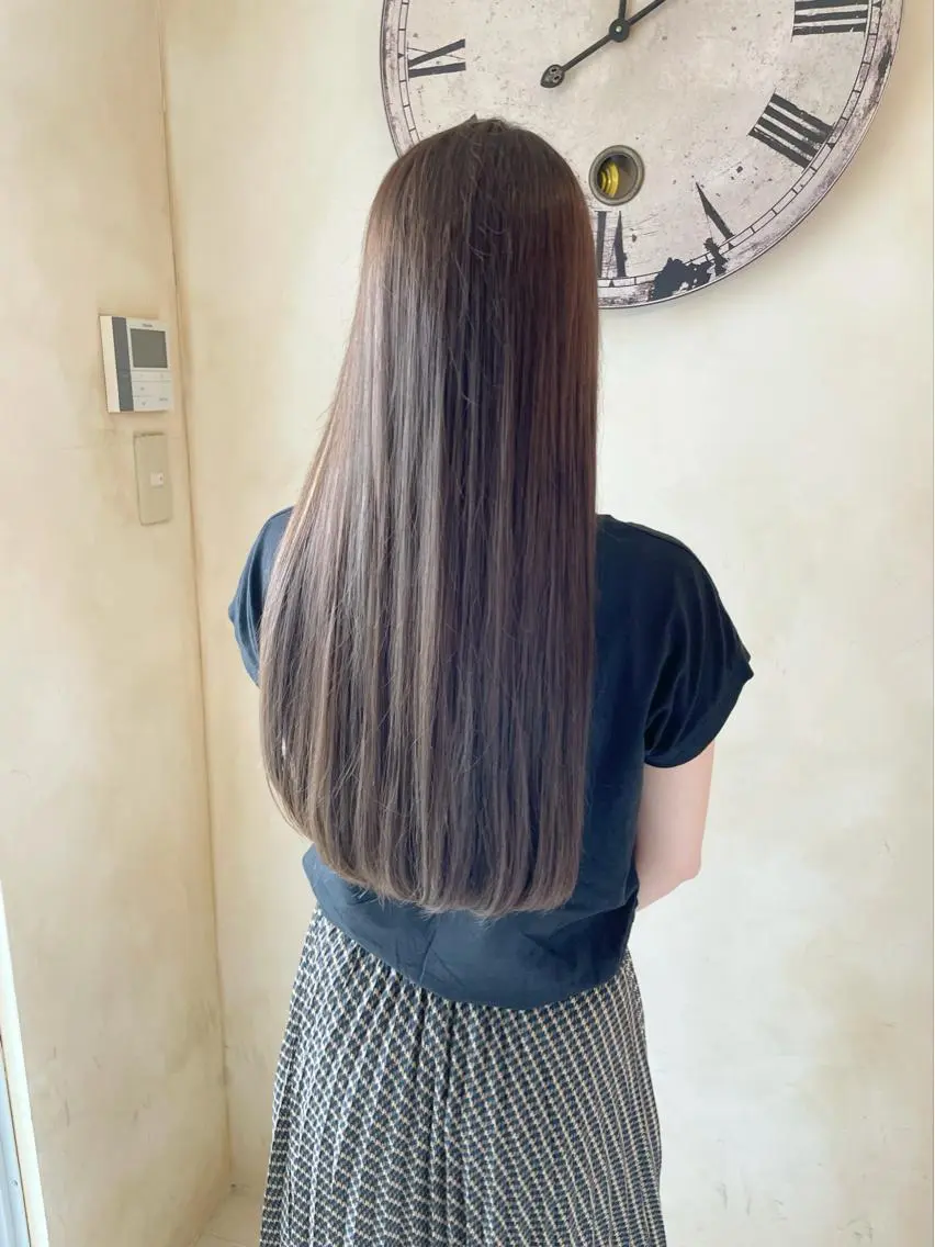 ロング カラー カット ヘアカラー トリートメント 古田 昂也のヘアスタイル