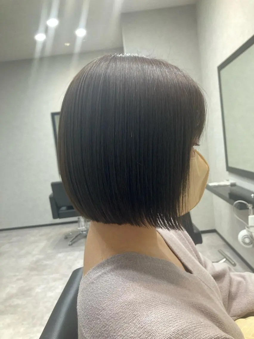 ショート カラー カット ヘアカラー トリートメント 鈴木 翔偉のヘアスタイル