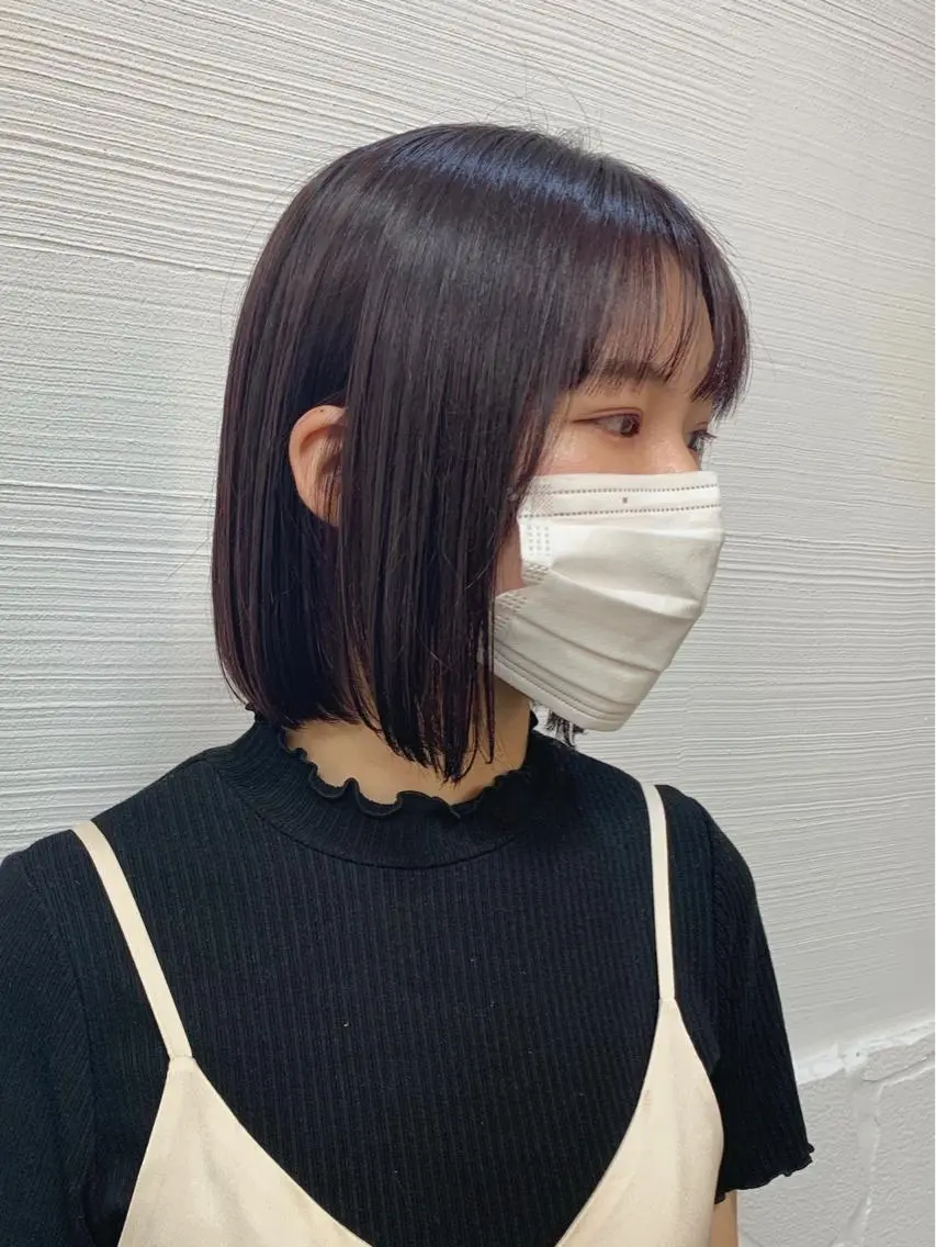 ショート カラー カシス カット ヘアカラー トリートメント 矢野 晃平のヘアスタイル