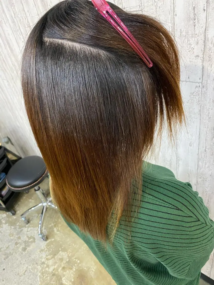 セミロング パーマ 勝河 怜楊のヘアスタイル