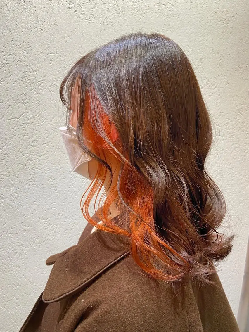 ロング カラー イヤリングカラー オレンジ THINK SHOP sakiのヘアスタイル