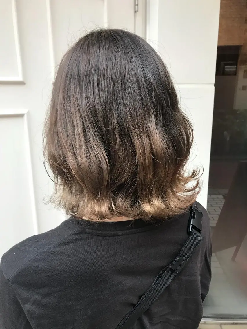 ショート カラー uru" すずきさゆりのヘアスタイル