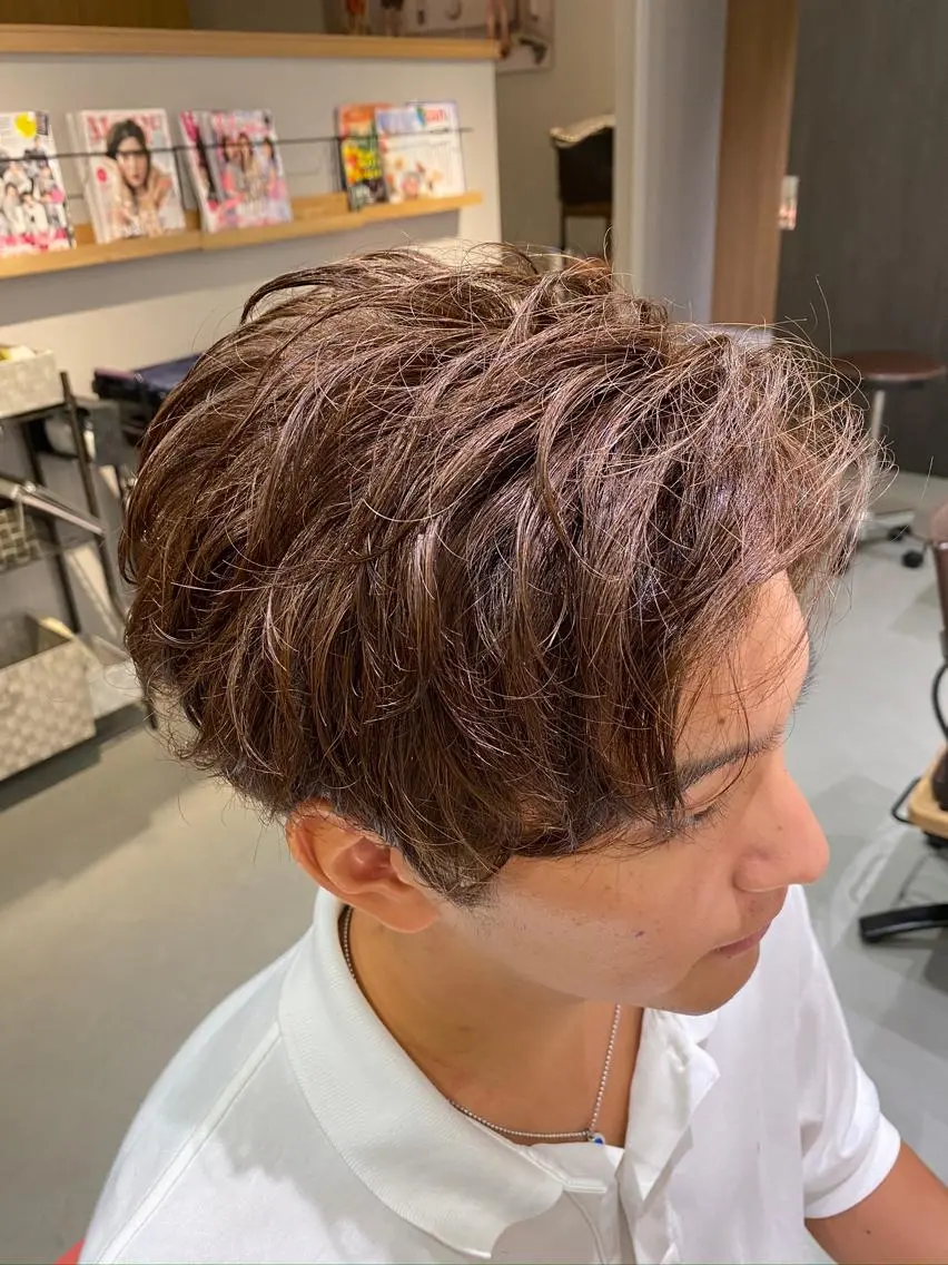 ショート カラー メンズ カット ヘアカラー トリートメント 梅田茶屋町メンズ 専門美容師 山元一平のヘアスタイル