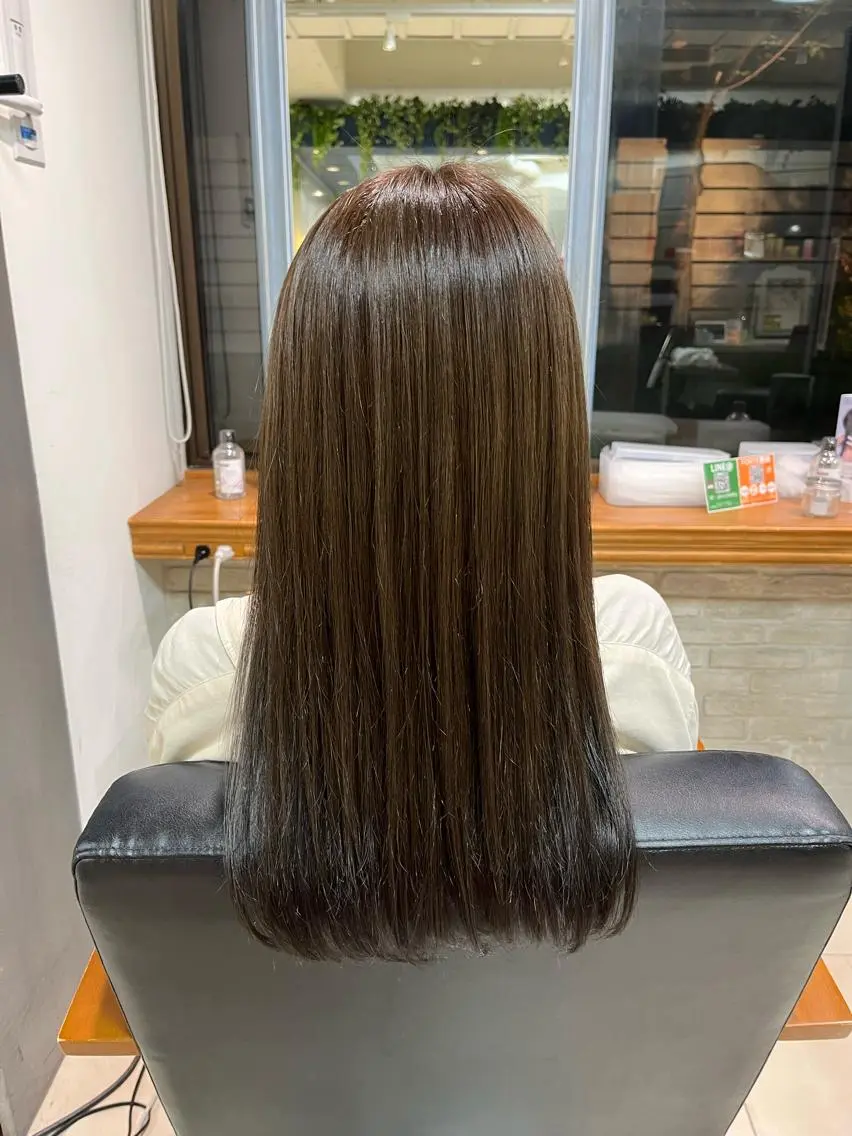 セミロング カラー Froom🌻 村上夏菜のネイルデザイン
