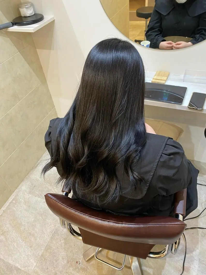 ロング カット ヘアカラー トリートメント 【髪質改善 艶髪】 布川 莉穂のヘアスタイル