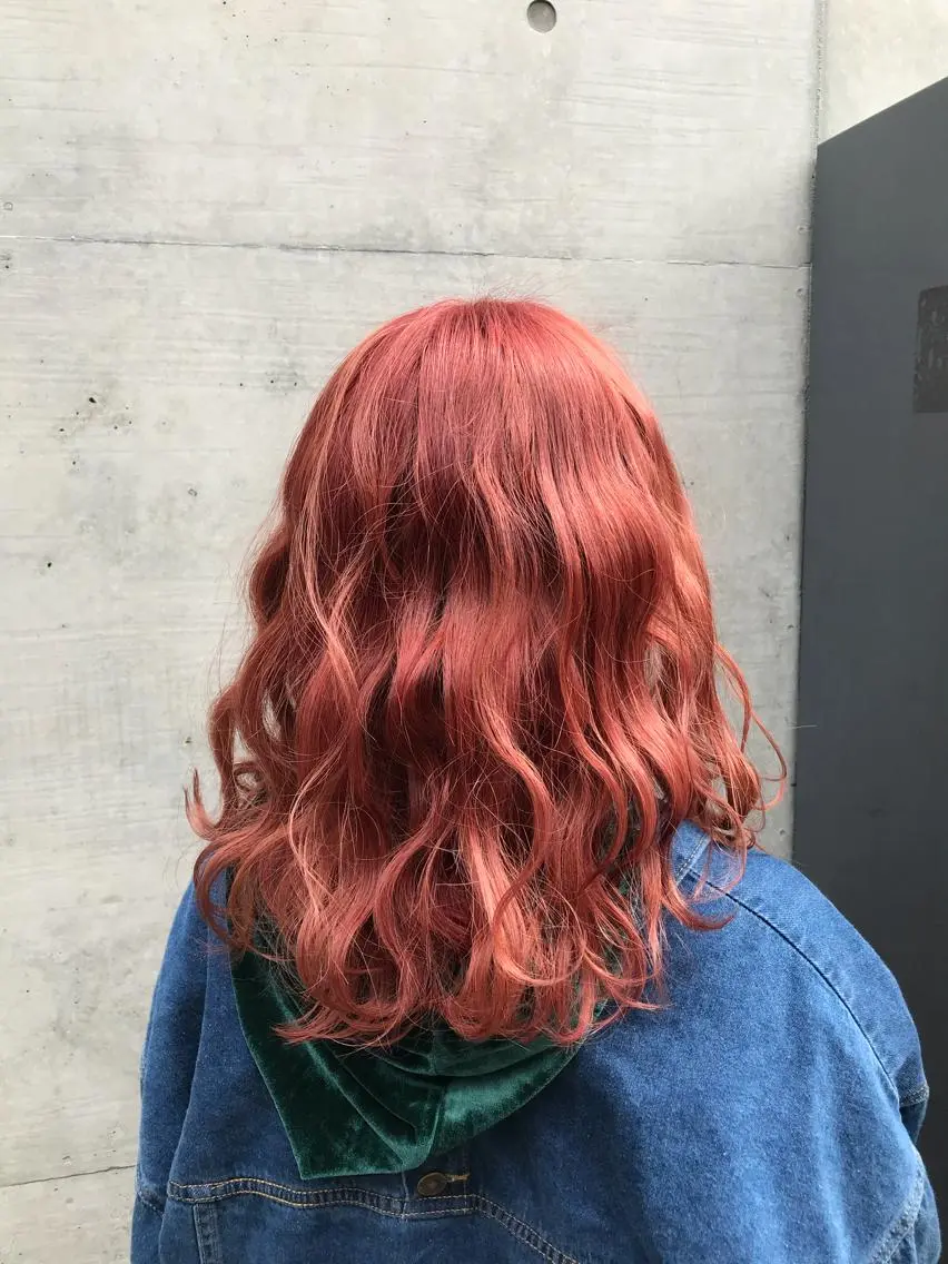 ミディアム カラー 韓国風カラー オレンジ 韓国風ヘア 色落ちまでキレイに! !女性サロンのヘアスタイル