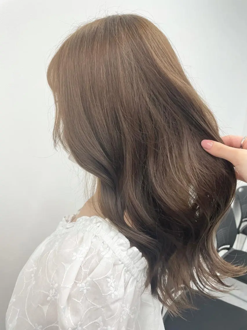 ロング カラー ヘアアレンジ 🪞韓国🤍大人っぽ 艶髪🤍FRUITSのヘアスタイル