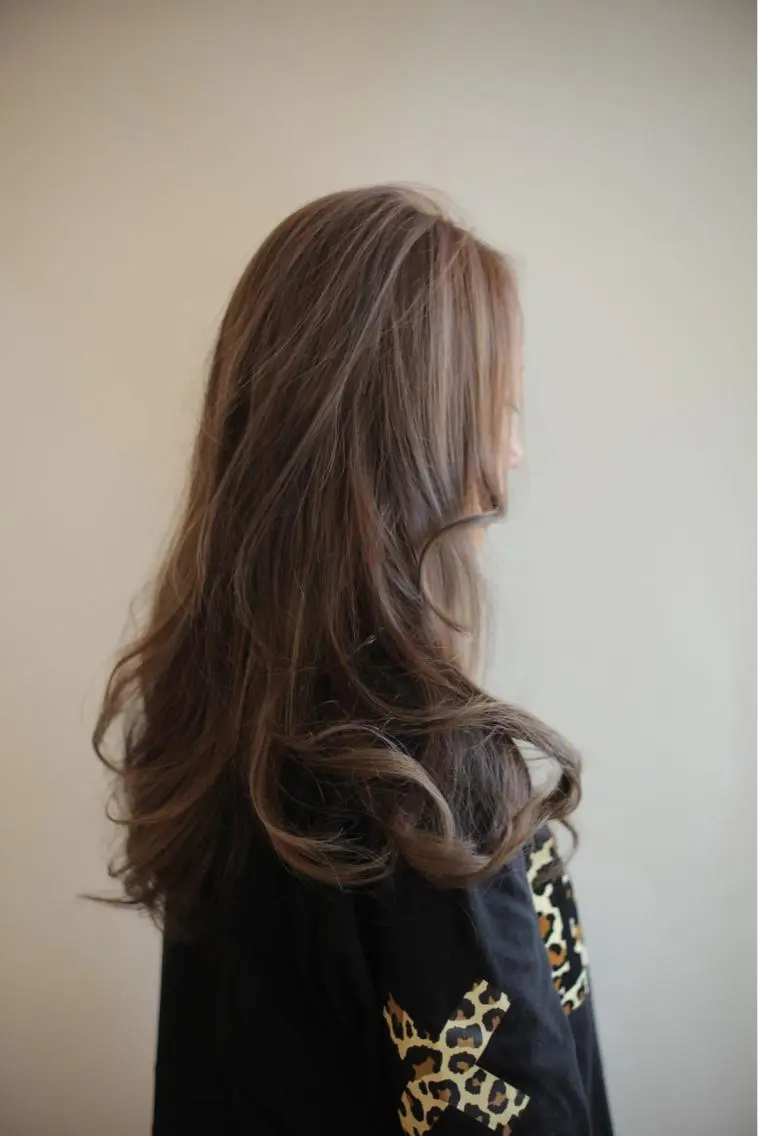 カラー 💇‍♀️ KENのヘアスタイル