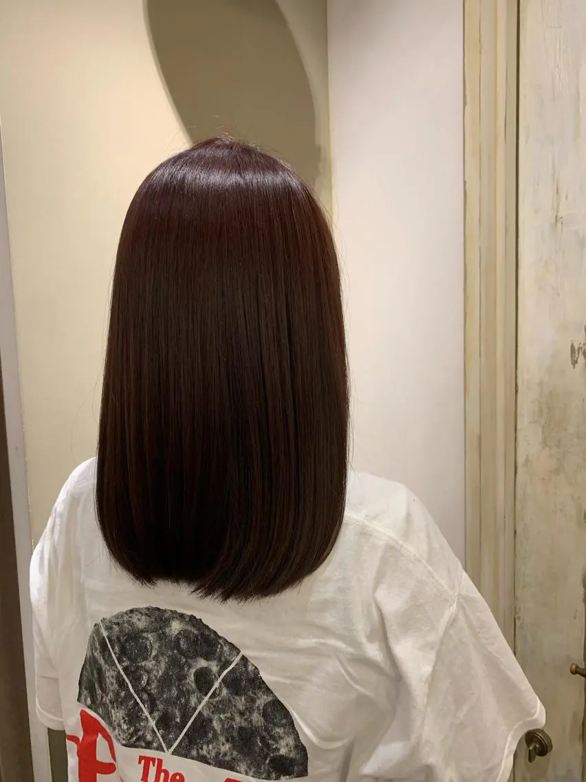 セミロング カラー ラベンダーカラー レッドカラー トリートメント 韓国スタイル🇰🇷 annaのヘアスタイル