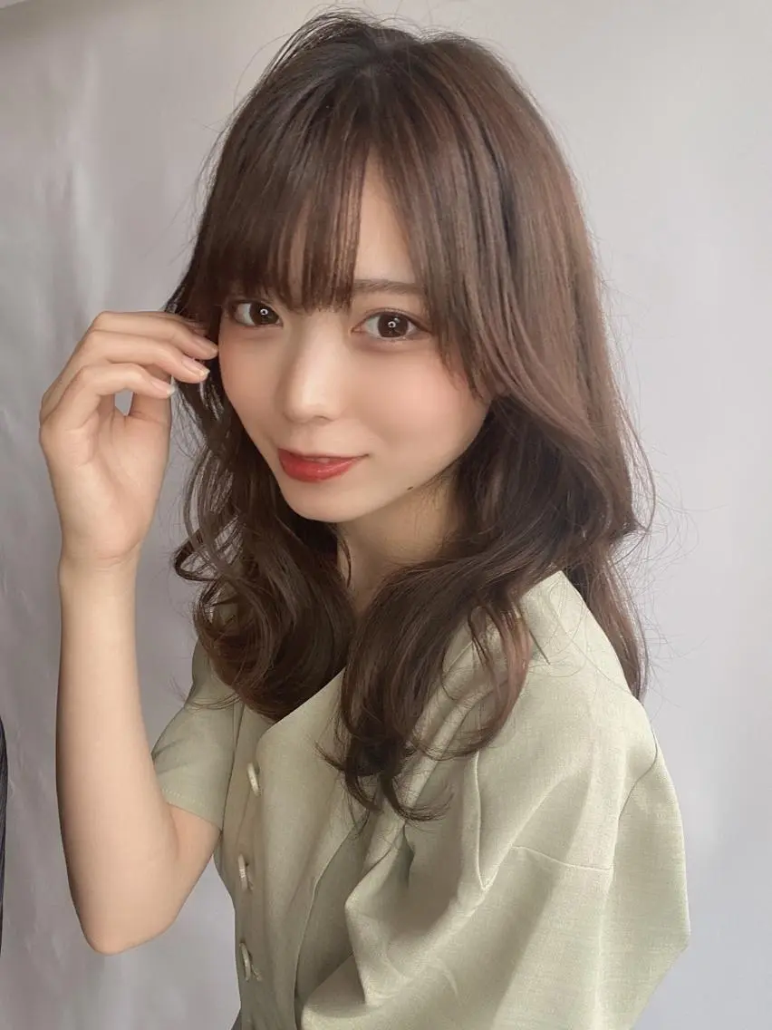 ミディアム カラー バレイヤージュ ブリーチ ケアブリーチ ダブルカラー ハイライトカラー カット ヘアカラー トリートメント 銀座✨レイヤーカット 顔まわり/坂本亜裟海のヘアスタイル