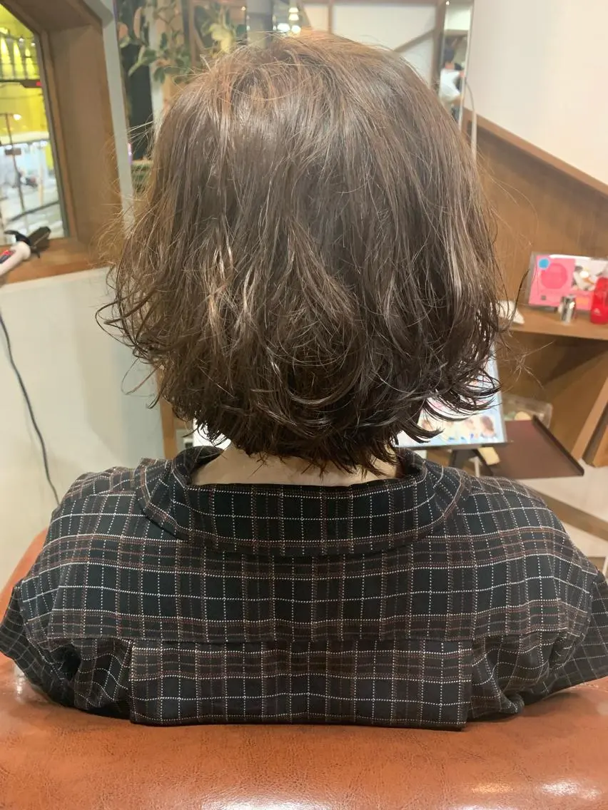 パーマ 吉田 茉生のヘアスタイル