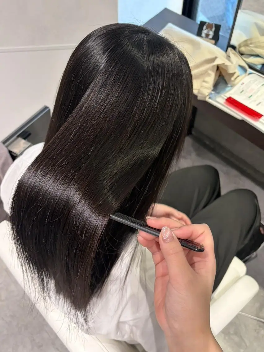 ロング ボブ ハイライト 髪質改善 レイヤーカット ロング 縮毛矯正 縮毛矯正特化☔️ 竹口はるかのヘアスタイル