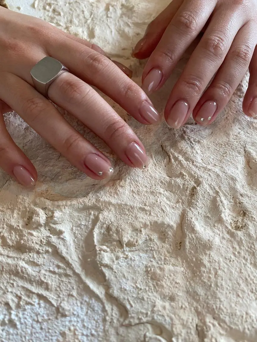 ネイル ジェルネイル キラキラネイル ストーンネイル ハンドネイル and M. nailのネイルデザイン
