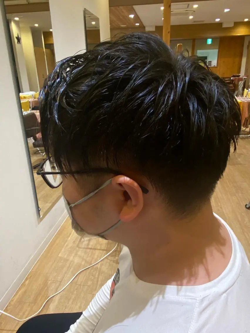メンズ 刈り上げ 藤 明日香のヘアスタイル