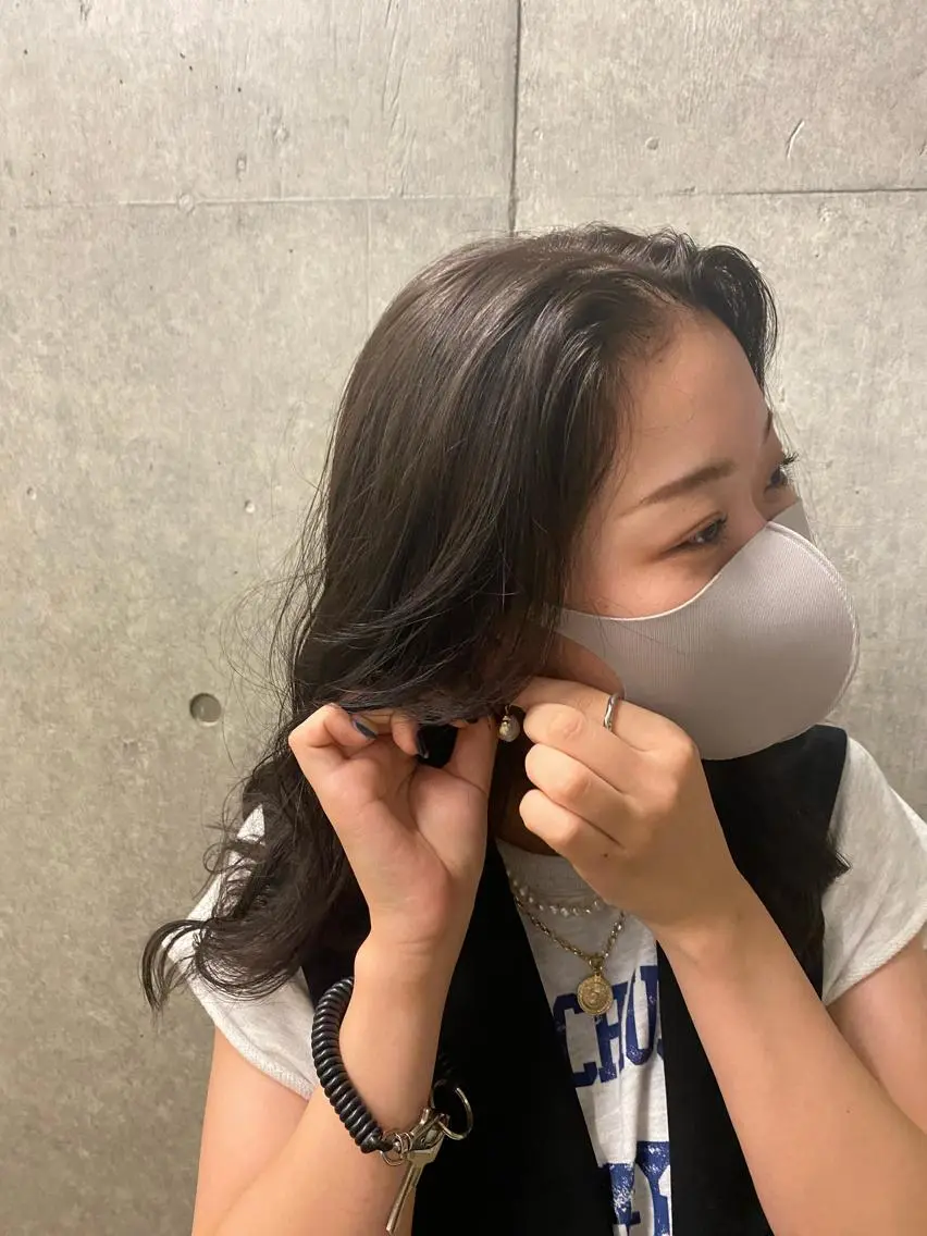 ロング カラー 透明感カラー グレージュ オリーブグレージュ オリーブグレー カット ヘアカラー 透明感カラー/ レイヤーkotonoのヘアスタイル