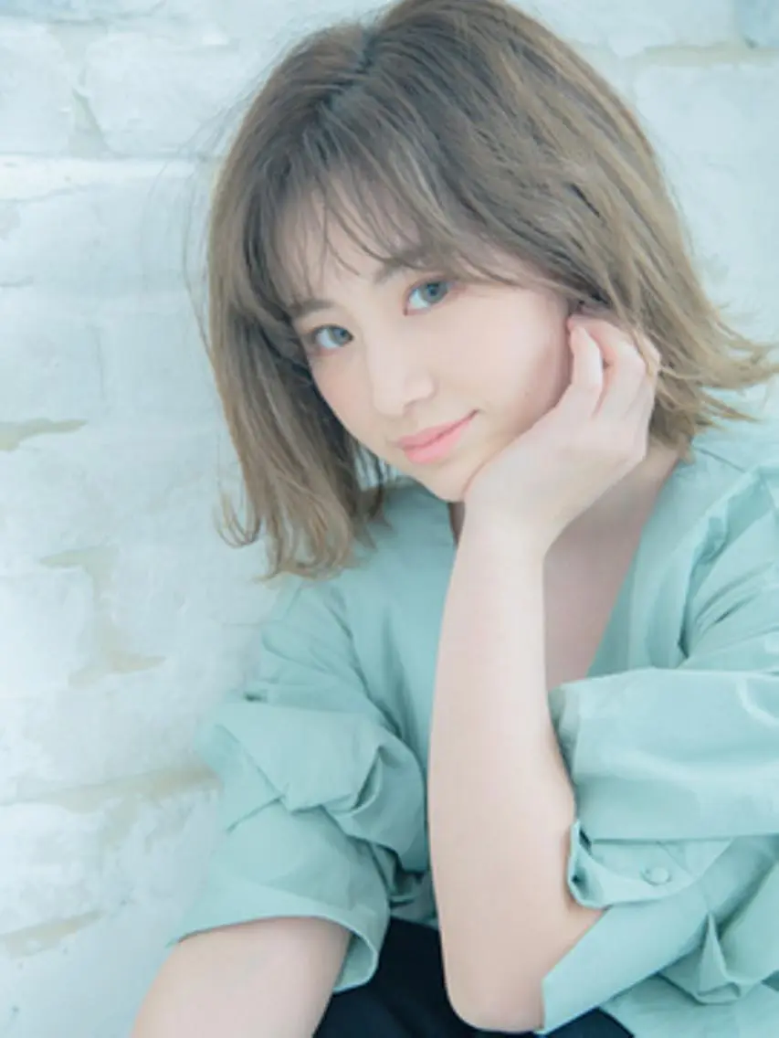 ミディアム 切りっぱなしボブ ボブ tocoha 四條畷駅のヘアスタイル