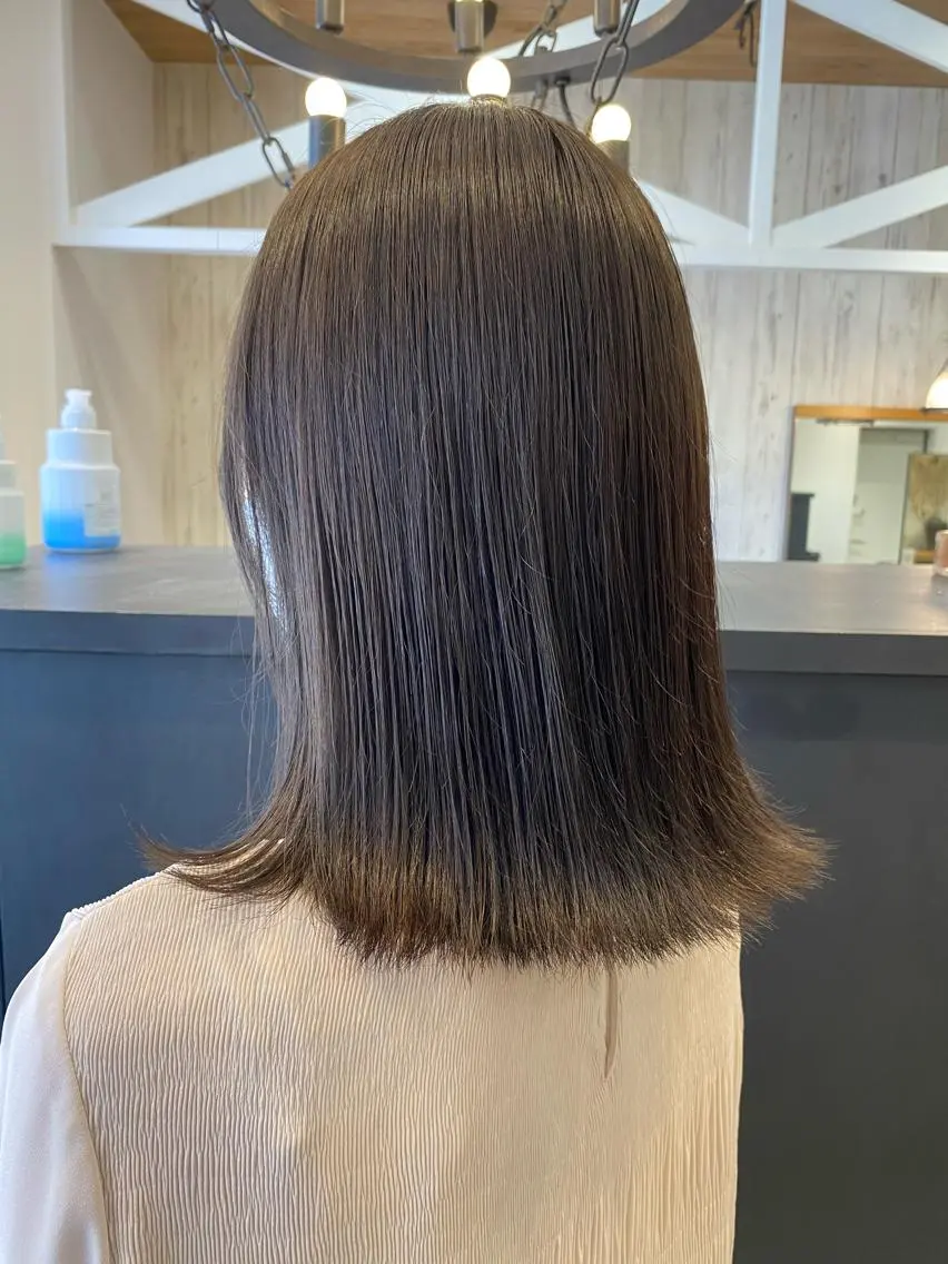 セミロング カラー ブラウンカラー オリーブブラウン 柴田 枝利子のヘアスタイル