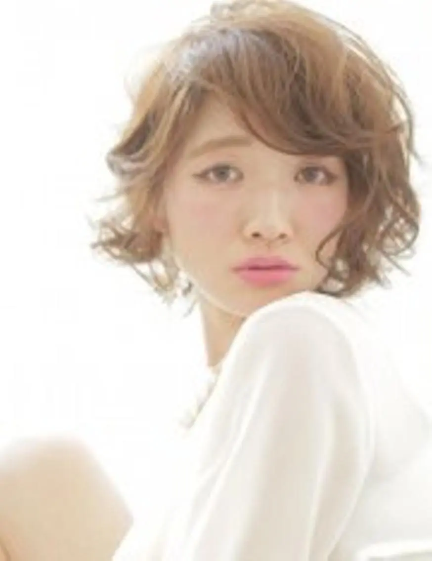 カラー マツエク・マツパ 二度見される艶髪職人 /美髪矯正のプロ木崎のヘアスタイル