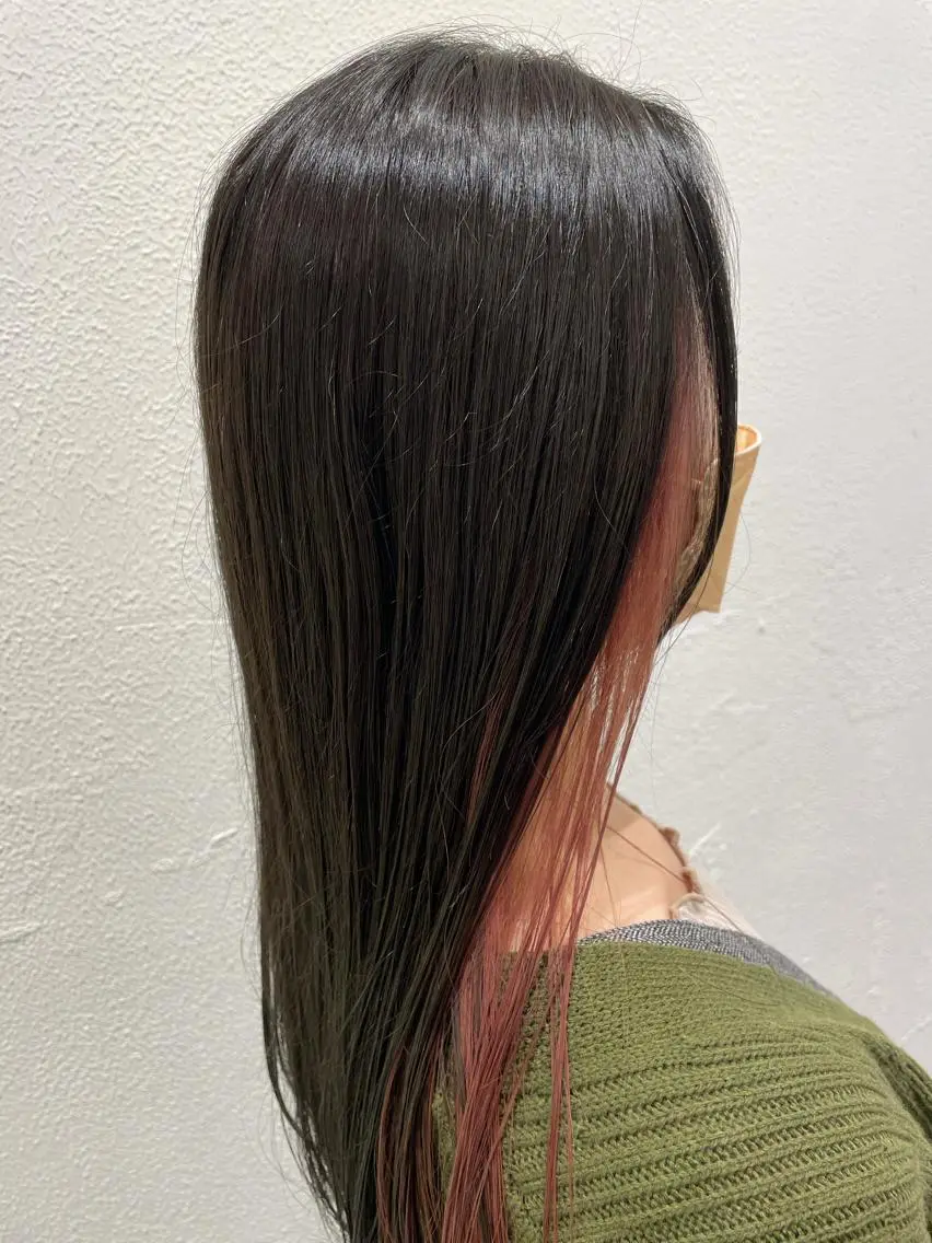 セミロング カラー 渡部 恭子のヘアスタイル