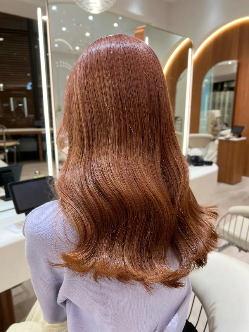 ミディアム カラー ベージュカラー イルミナカラー ピンクカラー ピンクベージュ 韓国風ヘア カット ヘアカラー トリートメント ヘアセット 韓国レイヤー🇰🇷 韓国研修◎渋谷カイトのヘアスタイル