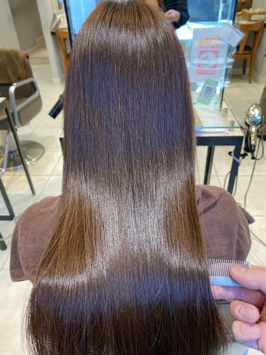 ロング 美髪矯正透明感カラー 江川 和輝のヘアスタイル