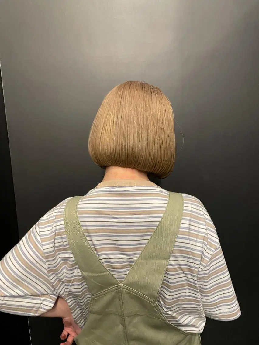 ショート カラー ヘアカラー トリートメント ヘアセット 🟧オシャレ女子多数 アツシ🟧のヘアスタイル