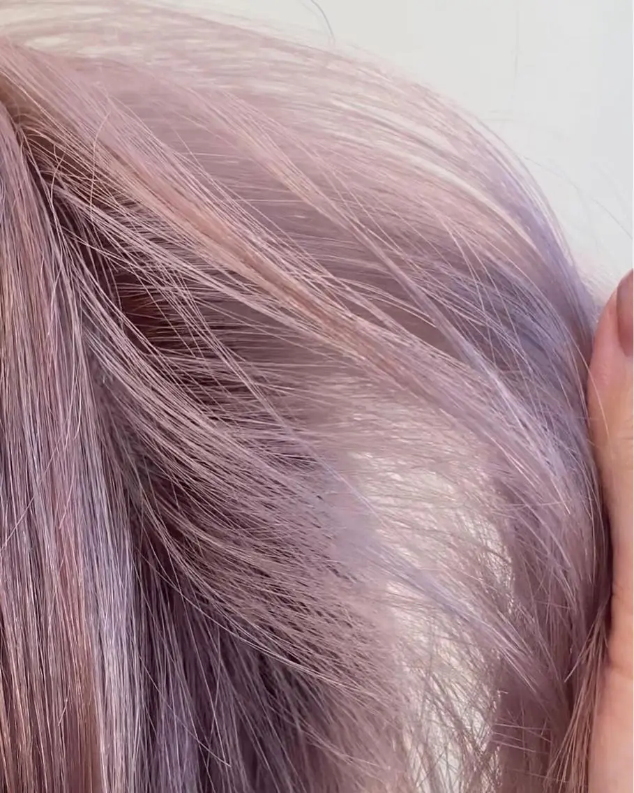 ショート カラー MANAMI 🥀ウルフカットのヘアスタイル