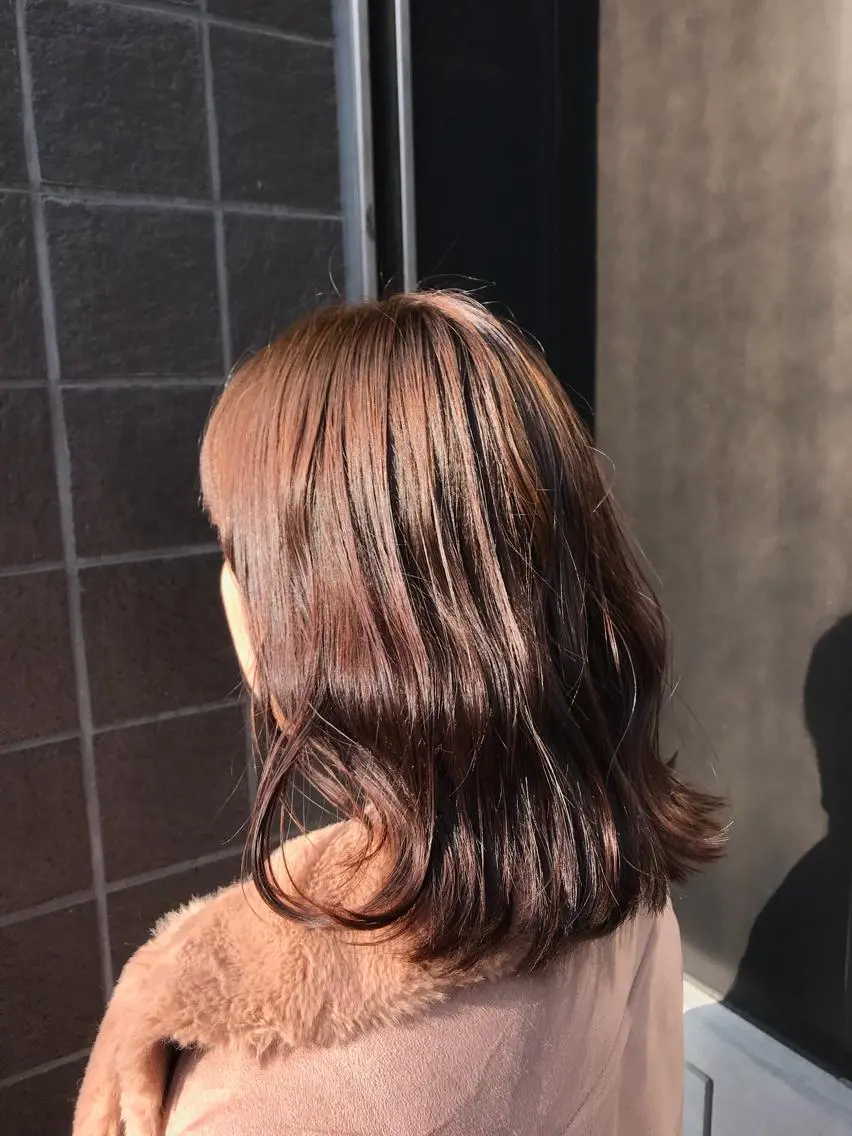 ミディアム カラー ブラウンカラー レッドカラー レッドブラウン カット ヘアカラー トリートメント 谷合 貴志のヘアスタイル